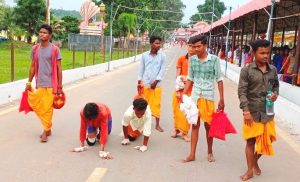 Devotees reaching Shaktipeeth after suffering from such problems