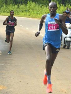 Kenya runners won in cross country race