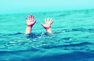 4 youths of Raipur immersed in Indravati