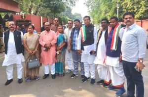 Tribal MLAs of Congress meet Governor on Sarkeguda case