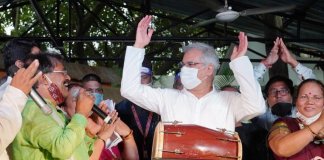 Chief Minister Bhupesh Baghel danced on the Jas Geet