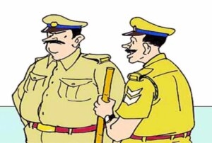 Sub Inspector and ASI clashed in the police station itself