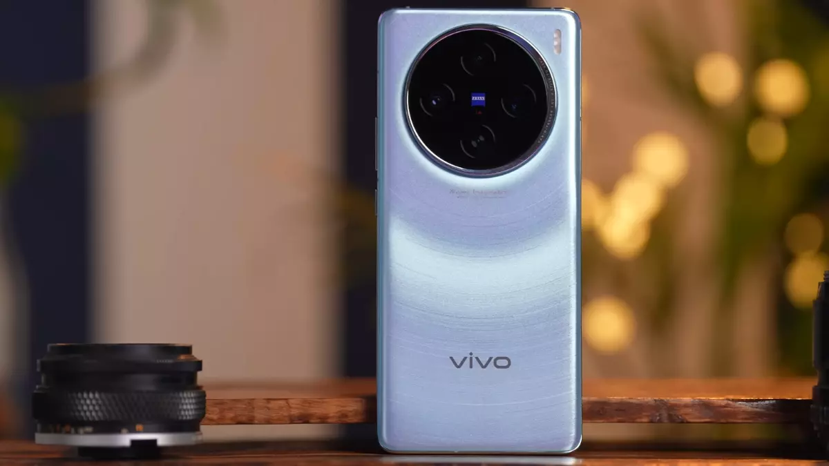 Vivo X100